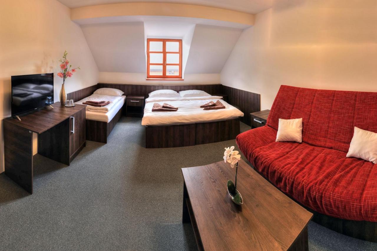 Stirinska Stodola U Prahy Hotell Kamenice Exteriör bild